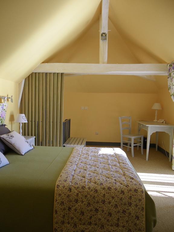 La Petite Varenne Turny Экстерьер фото